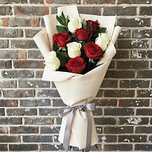 Букет цветов из:  Розы в Геленджике