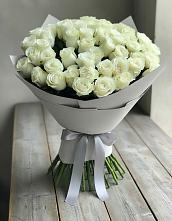 Букет 35 Белых роз в Геленджике