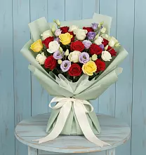 Букет цветов из:  Розы в Геленджике
