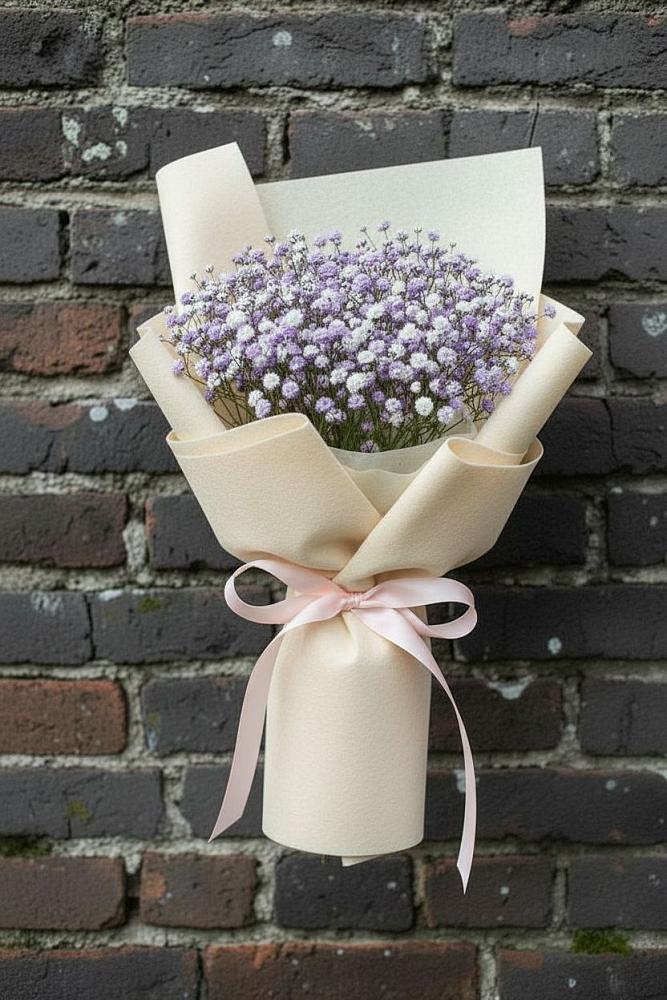 Букет цветов из: Гипсофила в Геленджике