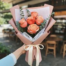 Букет цветов из:  Розы в Геленджике