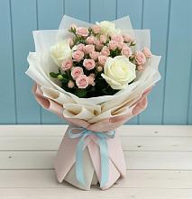 Букет цветов из:  Розы в Геленджике