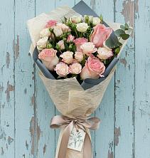 Букет цветов из:  Розы в Геленджике