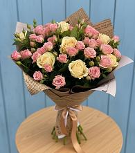 Букет цветов из:  Розы в Геленджике