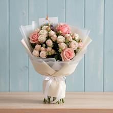 Букет цветов из:  Розы в Геленджике