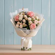 Букет цветов из:  Розы в Геленджике