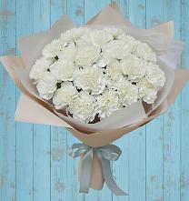 Букет цветов из:  Гвоздики в Геленджике